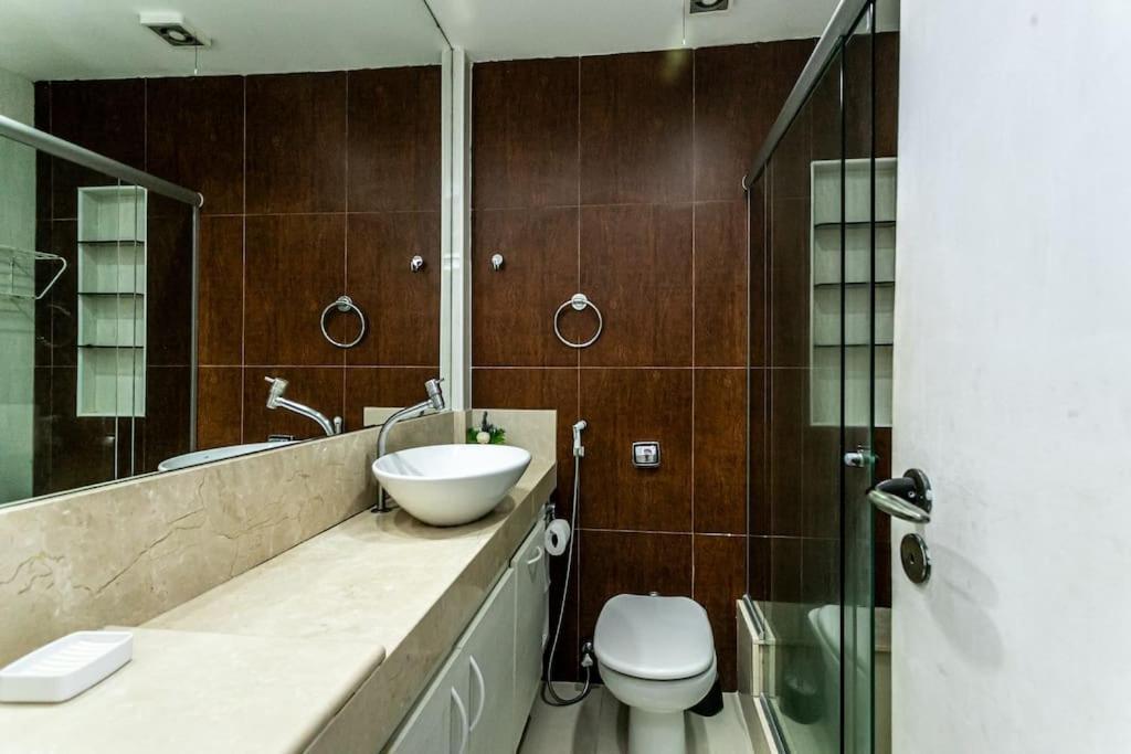 Apartamento Leme Aprazivel - 3 Quartos Amplo E Confortave Rio de Janeiro