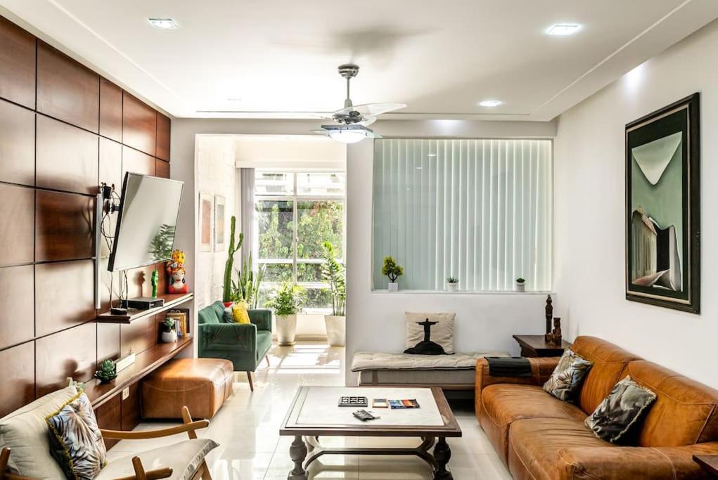 Leme Aprazivel - 3 Quartos Amplo E Confortave * Rio de Janeiro